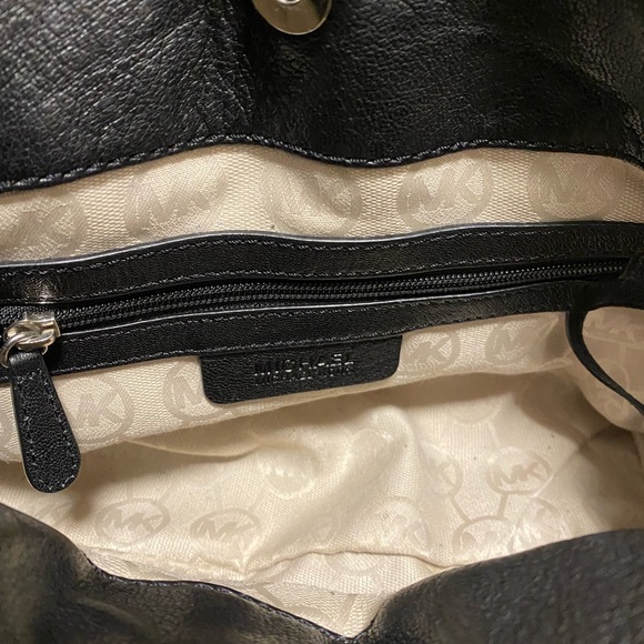 Michael Kors leather tote - Picture 8 of 10